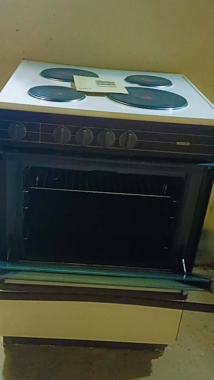 طباخ كهربائي تفاصيل اتصل ***********
