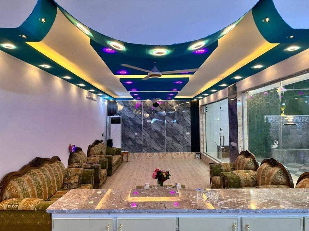 حجوزات العيد و الايام العادية متوفرة
في مزرعة الخال
حجز ***********
