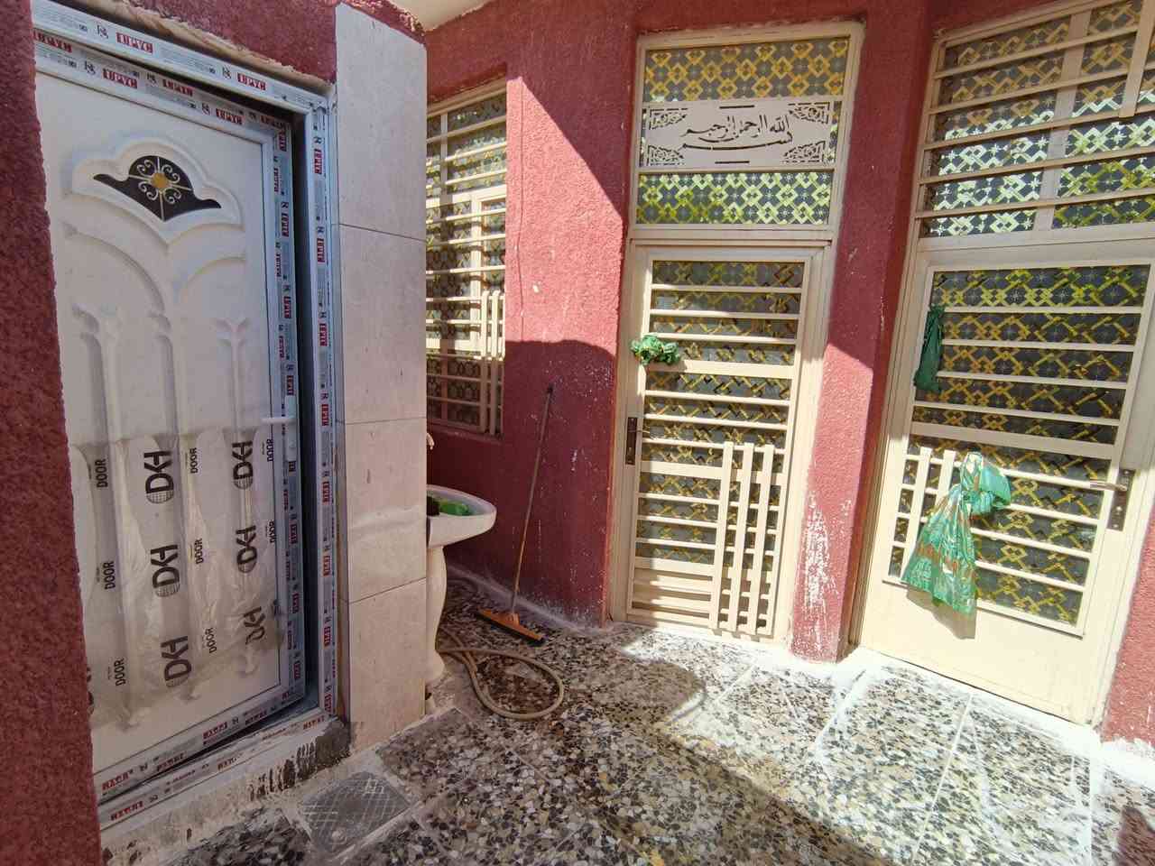 سلام عليكم مشتمل للبيع مساحته بسند60متر واقع حال 55 متر مشتمل بناء جديد ع شارع 20 السعر مشتمل 36بي مجال العنوان مشتمل حسينيه الراشديه مقابيل حسينيه الزهراء خدمات مسقط رقم هاتف ***********
