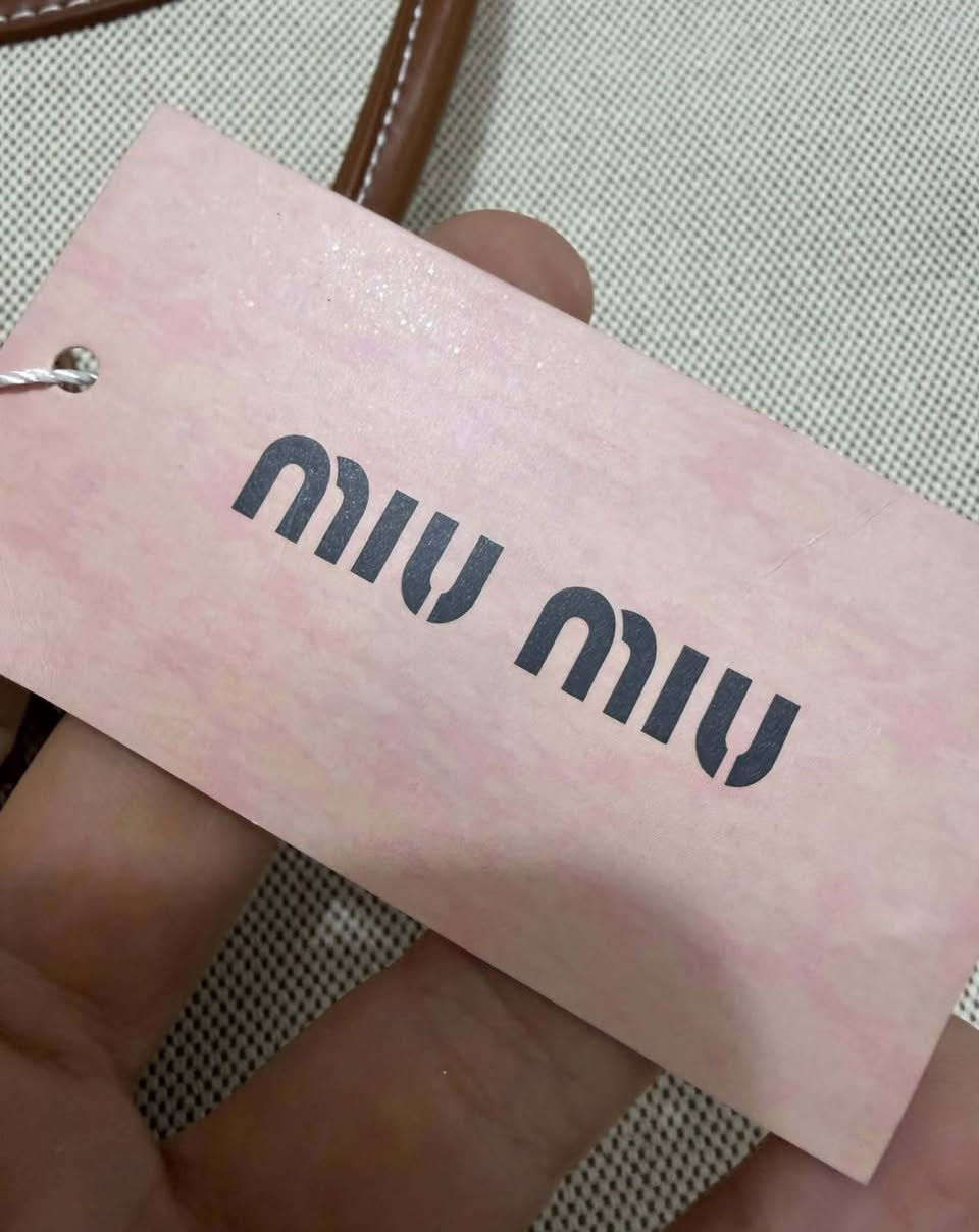 جنطه ميو ميو


**إذا كنت صاحب هذا الإعلان وتريد حذفه لأي سبب، رجاءا أرسل رسالة إلى الدعم الفني**