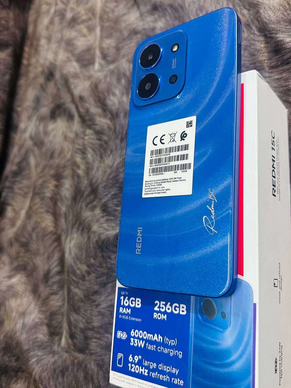 جهاز جديد بعده حتى لاصق الشاشه مالت الشركه ما شلعته بعد  السعر ١٨٥ الف
ميفرق من الجديد استخدام كم يوم فقط  

رام ٨+٨ 

ذاكره ٢٥٦ 

بطاريه ٦٠٠٠

شاشه ١٢٠ فريم


**إذا كنت صاحب هذا الإعلان وتريد حذفه لأي سبب، رجاءا أرسل رسالة إلى الدعم الفني**