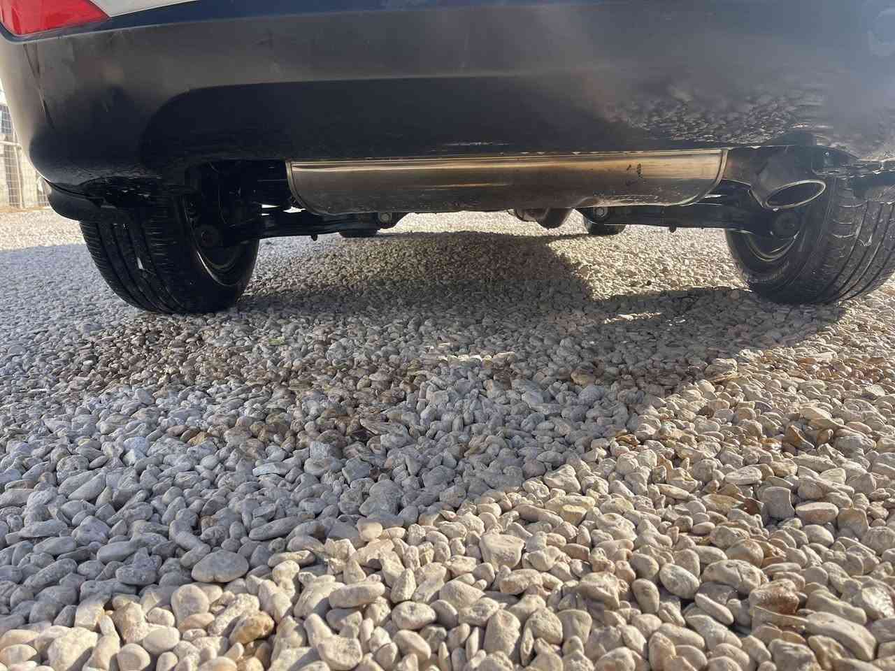 السلام عليكم توكسان أمريكي موديل 15 حادث بجم البنيد نفسه راجع مع تبديل جاملاغات إضافه بيه طخه باب الصدر موضحة ب الصور ماشية 90الف كيلو مكينه 2400gdi
رقم بابل ومكانه بابل مداور ثاني يوم سعره 130 وبي مجال رقم الهاتف ***********
