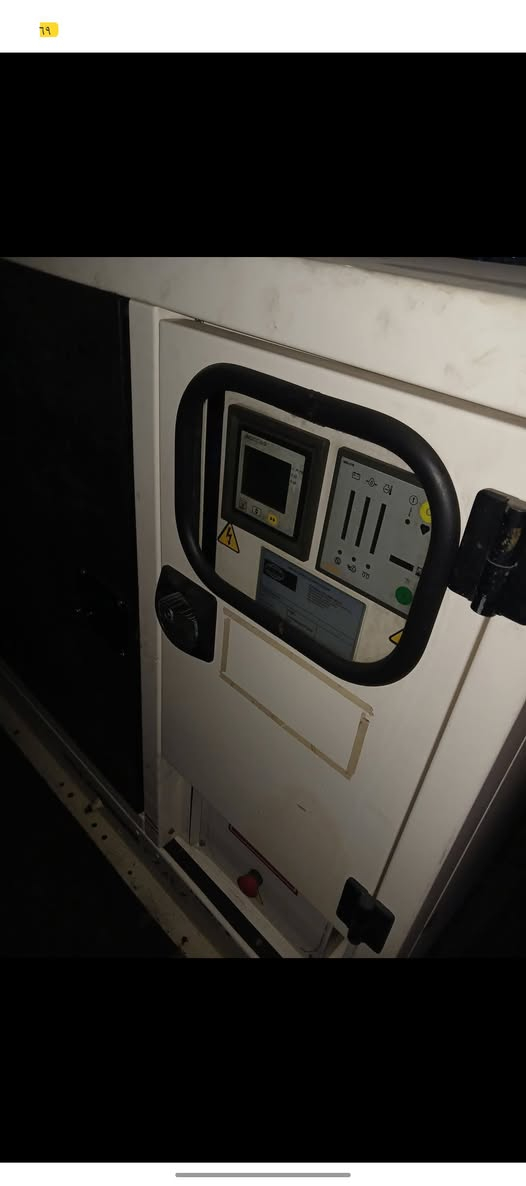 مولد بزون بيركنز افجي ولسن بريطاني اصلي 4سلندر مولد بلادي مامشتغل بالعراق ساعات  العمل 4500 ساعه
  22كيفي KAY 
كاتم بلادي ١٠٠ب١٠٠
 نظام حمايه كامل إطفاء وتشغيل ذاتي 
للاستفسار اكثر الاتصال على الأرقام 📞
*********** وتساب
العنوان اربيل الصناعه الجنوبيه متوفره خدمة توصيل لجميع المحافظات 
لدينا جميع انواع المولدات بجميع الاحجام والماركات 
بأنسب الاسعار
