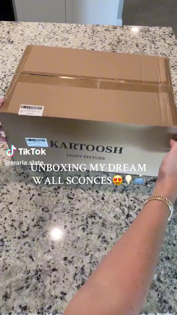 شحن سهل التركيب الوان الاضاءة وابيض وشمسي واوف وايت تحكم ريموت


**إذا كنت صاحب هذا الإعلان وتريد حذفه لأي سبب، رجاءا أرسل رسالة إلى الدعم الفني**