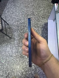 آيفون ١٢ • ٦٤ • بطاريه ٨٠