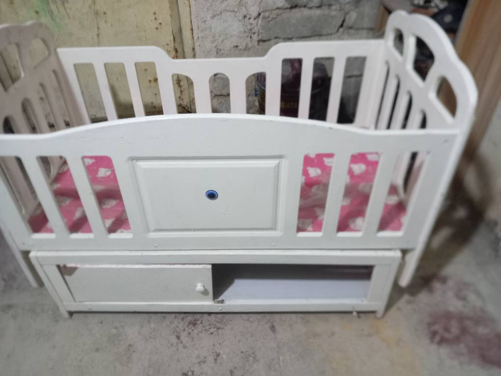 كاونتر تسكام نضيف ٣قطع سعره ٢٩٠
طباخ شغال وعله الفحص سعره ٨٠
تانكي ٥٠٠ لتر سعره ٤٥
جربايه طفل ٢٠
المكان النداء شارع جامعه الكفيل النجف, العراق


**إذا كنت صاحب هذا الإعلان وتريد حذفه لأي سبب، رجاءا أرسل رسالة إلى الدعم الفني**