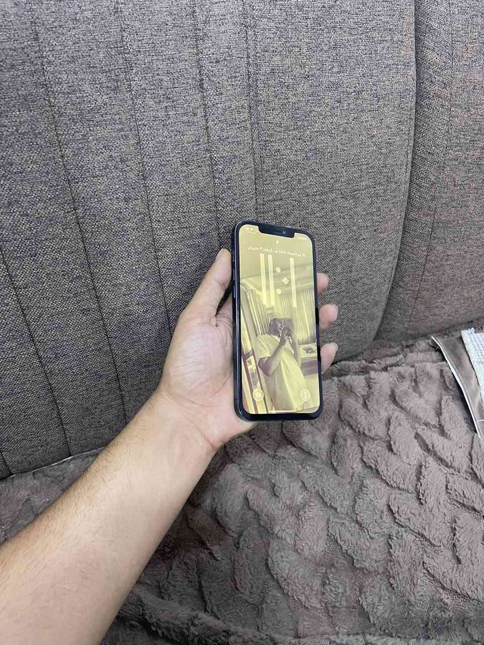 ايفون ١٢ برو ماكس  ✔️ شرق اوصط ✔️ مبدل شاشه وبطاريه  اصليات وكاله ✔️ وفيس ايدي وكف من وحده  ماعرف ليش ✔️ ذاكره ٢٥٦ ✔️ بطاريه ١٠٠ ✔️ الجهاز نضيف شخط واحد مابي ✔️ السعر ٣٥٠ ✔️ *********** ✔️ كربلاء ❓
