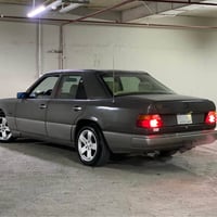 مرسيدس W123 • ١٩٨٨ • ٣٠٠٠ سي سي