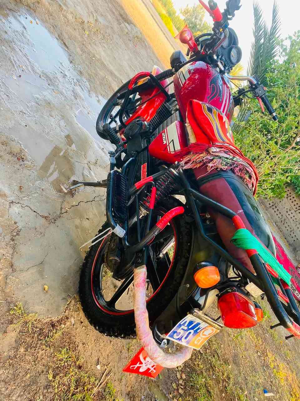 داي وان نفخ اوراق اصولي محرك 200 cc
1350 وبيها مجال حكً جيه 

ديوانيه غماس
*********** وتساب فقط
