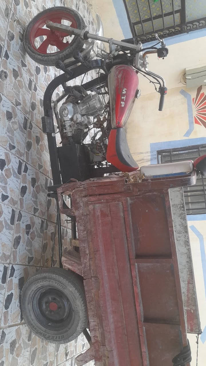 سلام عليكم ستوته للبيع ام تيار موديل 2012 رقم اسود محرك 25ما مفتوح اكسن مسكر كهربايات كله شغاله نكره سلف والسعر 700وبيها مجال مكان النجف الاشرف براكيه رقم الهاتف ***********
