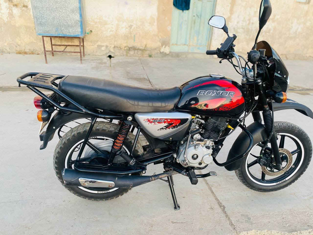 بوكسر موديل 2022 اوراق اصولي بعده عله وضع الشركه شراي يتصل*********** مكاني دلي عباس السعر مليون ٣٠٠ بيهه مجال
