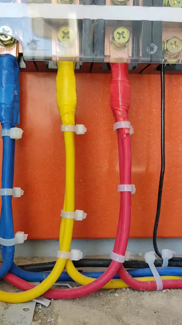 حسون كهربائي 
***********
