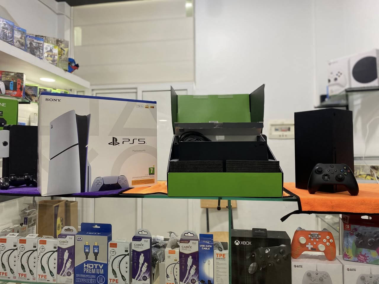 PS5 SLIM NEUF (JAMAIS ETULISE) ,2 XBOX SERIS X


**إذا كنت صاحب هذا الإعلان وتريد حذفه لأي سبب، رجاءا أرسل رسالة إلى الدعم الفني**