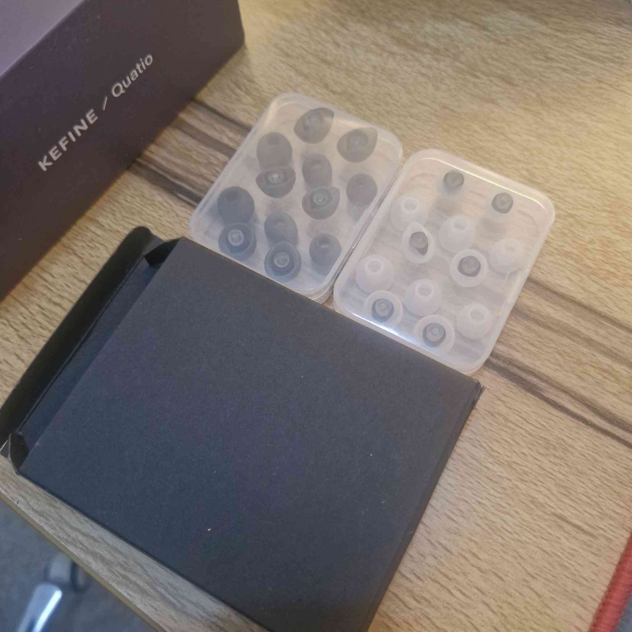 سماعات kefine quatio للبيع
سماعات نظيفة صارله شهرين عندي مابيه اي عطل غراض كاملة و راح انطي وياه الdac 

رايده هي و التحويلة ب175 الف وبيه مجال بسيط

 مكاني بصرة و توصيل متوفر

هذا رقمي للي يعجبه ***********
