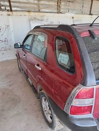 سبورتاج • ٢٠٠٥ • ٦ سلندر ٢٧٠٠