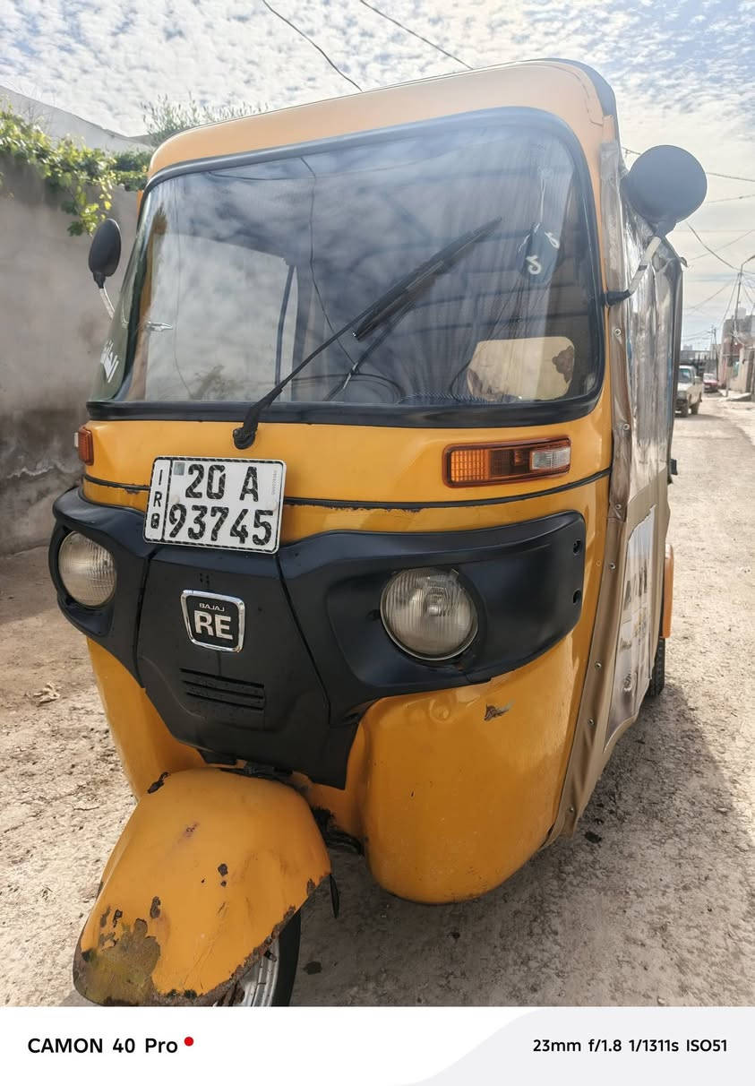 السلام عليكم ***********
تكتك للبيع موديل 18 طابه بل 19 مكينه مكفوله كشر بدون صبغ عده الدوسات الاماميه معمره رقم ديالى نكليزي بسمي تكتك حلوه ومال شغل مال جناي فقط نقص شخاطه مال تشغيل 
مكاني بعقوبه كاطون مكتب بيروت سعر 4750 بيها مجال للشراي
