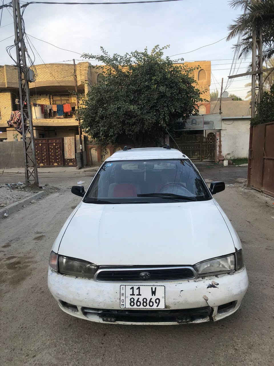 السلام عليكم
سيارة سوبارو استيشن للبيع 
موديل 1995
كير عادي 
تبريد شغال 
كير  ومكينه خير من الله  
الكهربائيات كامله 
رقم مميز بغداد 
سنويه الحد2027شهر( 3)
تحويل مباشر 
العنوان. بغداد. السيديه. قرب تقاطع درويش 
للإستفسار الاتصال 
***********
***********
رقم صاحب السيارة ابو سجاد اتصل وتدلل 
السعر 33ورقه وبيه مجال حك الجيه
