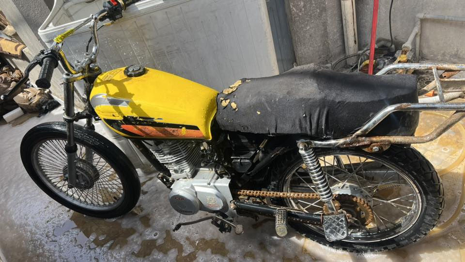 السلام عليكم 
درتكه تايكر موديل 19 للبيع وياها فقط ورقه منفيز يعني ورقه وحده البقيه ضايعات بيها نواقص بسيطه تريد ترتيب وبيها خيط تبخير 
السعر 200وبيها مجال ***********
موجود واتساب وفيس
