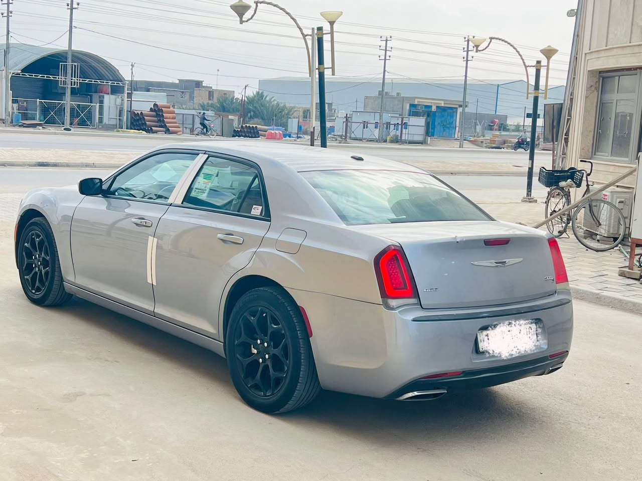 سلام عليكم ورحمة الله وبركاته لبيع فقط اوبامه مديل 2017اصل اصل 
رقم بصره الدولي النسويه ل 2030
موصفات السياره S
مكينه 3600
شاشه كبيره كامره دواره 
كشنات حضن جلد S
شفتات اشتيرن مثبت سرعه تشغيل عن بعد 
عداد 260
السياره ماشيه 140
السياره جاهز من كلشي مكينه كير حداد تخم تاير اكسن
جاهز برغي مابيه نقص 
حادثه جاملق اوبنيد اوبيه رشات صبغ كلش بصيط 
السعر 163اوبيه مجال مكان السياره بصره قضاء المدينه ***********
