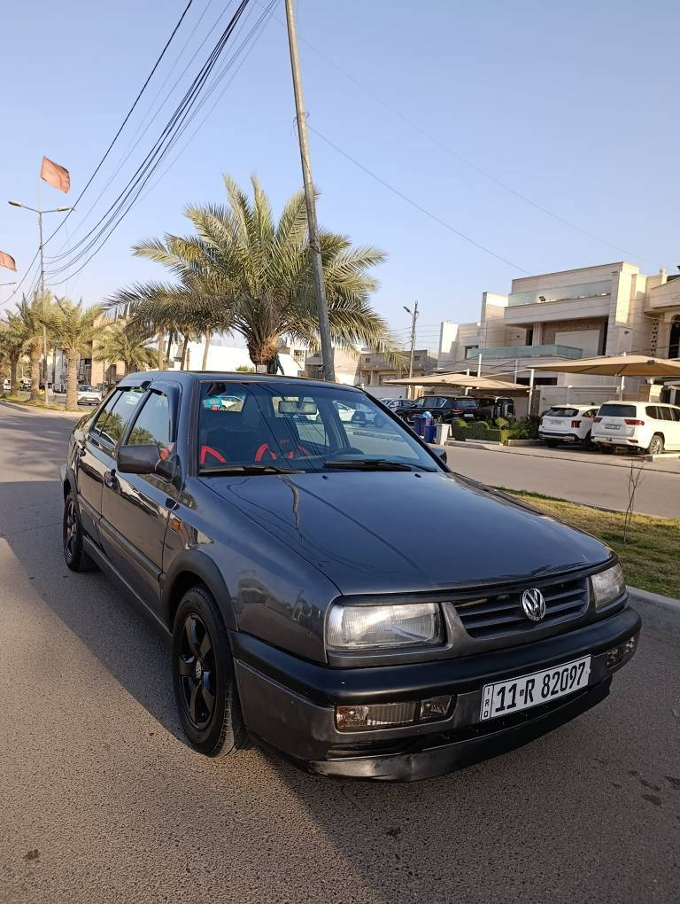 للبيع كولف فنتو
موديل 1992 
محرك 2000
محرك وكير جيد جدا
كير اوتماتيك
تبريد شغال ثلج
صدر جديد
كهربائيات كله شغاله
اي نقص مابيهه
بدون ضربه 
سنوية جديدة
رقم بغداد انكليزي باسمي
السعر 50 وبيهه مجال بسيط
المكان بغداد السيديه
للإستفسار ***********
*********** بغداد, العراق
