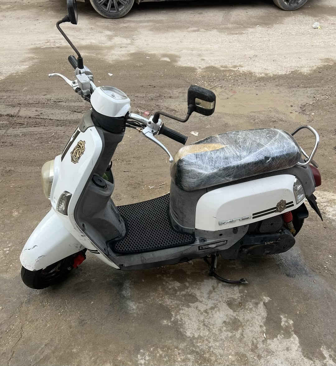 سلام عليكم للبيع ماكس كفالة عامة ختم واحد كفر وملاح ومكينة كهربائية كلها شغالة جيب مصلح وتعال افحص مابيها كل نقص مكاني ديوانية جمهوري شارع سالم رقم ***********
