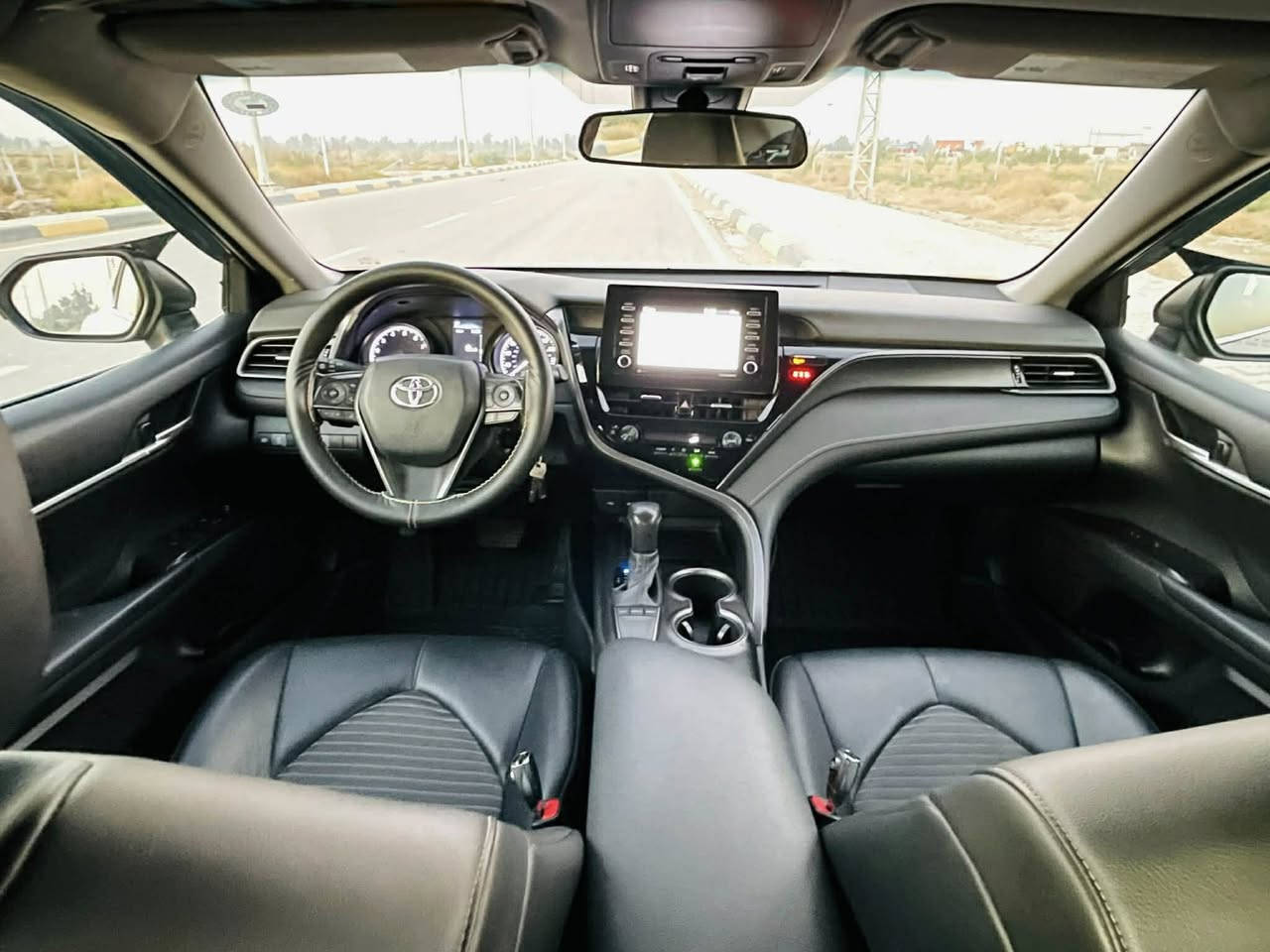 ♦️Toyota_Camry_SE-2023♦️  
♦️تيوتا_كامري_2023-SE♦️
                
للبيع او المراوس 

لون  جكليتي (نفطي) 
الفئه  SE 
محرك 2500 vvt-i ...شرط فحص مكفوله
رادار امامي توقف ذاتي +تحديد مسار
رادار خلفي توقف ذاتي  
رادار جانبي +نقاط عمياء جانبي
كامره خلفيه 
كشن سائق كهربائي  
كشنات نص جلد
شاشه  مسجل كبيره XM
أشاير مري جانبي   
فول تحكم استيرن
كروس سرعه (بثبت سرعه)
 ثلاث انظمه قياده (عادي +سبورت+ أيكو) 
ويل كروم حجم 18
مانع تزحلق +Abs 
تحكم مري جانبي كهربائي
لايتات فول زينون  
......................................................................... سياره  صبغ البنيد فقط ايرباك راجع سستم  صندوك كبس دعاميات بدون صبغ  _ضرره كلش بسيط
 سياره ماشيه 78الف فقط(صور الضرر فحص سونار بالمنشور)
 رقم اربيل دولي   
سعر 198وبيها مجال قليل ❤️‍🔥❤️‍🔥
مكان السياره واسط قضاء الزبيدية
***********
***********
