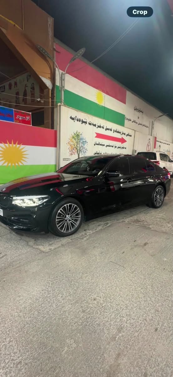 السلام عليكم 

للبيع 

 Bmw 530i 2020 sport line 

مواصفات / 

-وارد الماني مكفوله جديده 
-مغلفه كامل ppf 
-ابواب شفط 

-عدادات دجتل 
- داتا شو 

-  5 كامرات 
-كشنات كهرباء + خزن ميموري 

-تدفئه كشنات 

ستيرن كهرباء + تدفئة 

ماشيه 70.000 km  

- باج تضليل 80% من المرور 

رادار امامي + حساسات جانبيه فول للعين ونقطة عمياء داتا شو السيارة فول 
كير مكينه كفاله ✅

مكاني بغداد الكرخ 

الرقم ***********
