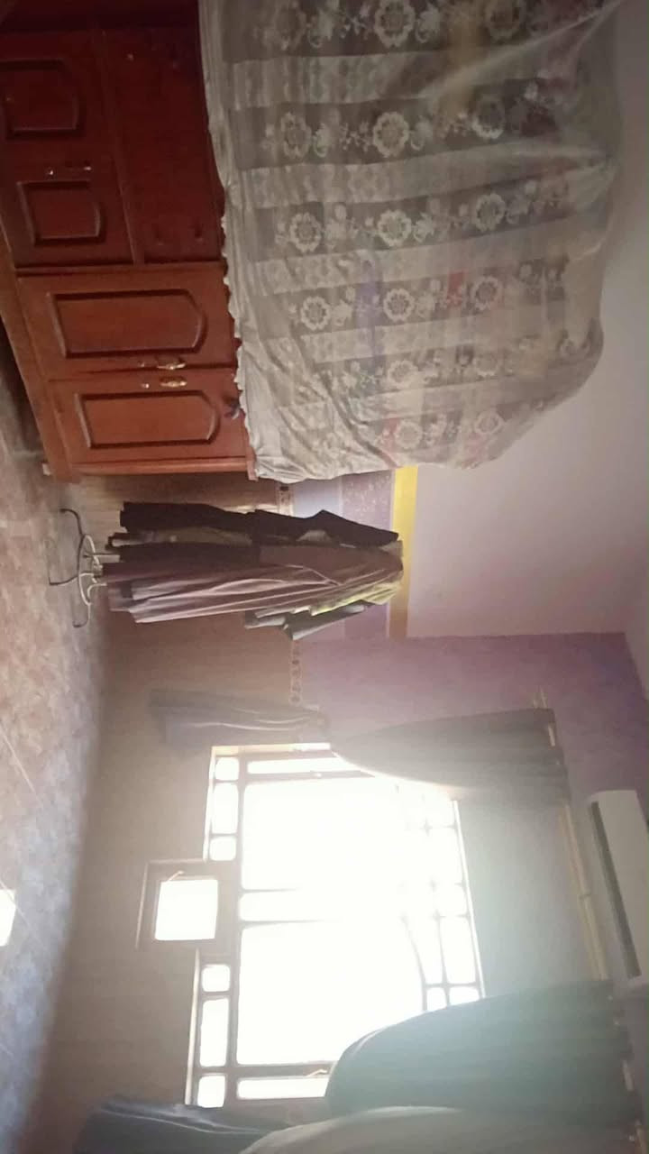 الدار للبيع قضاء بيجي منطقة جديدة مقابيل جامع الحاج ابو زهية السعر  ٦٠ مليون الاستفسار على هاذا الرقم ***********
