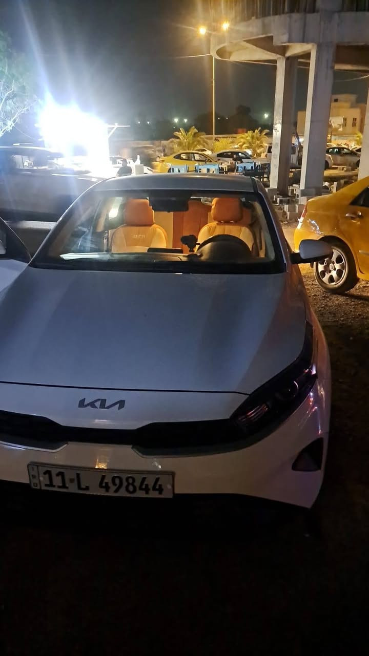 سيراتو موديل 24 خليجي مكينة 2000نص فول ماشية 40 ألف كفالة عامة مكاني ديالى بعقوبة السعر 173 بيه مجال للاستفسار ***********//***********
