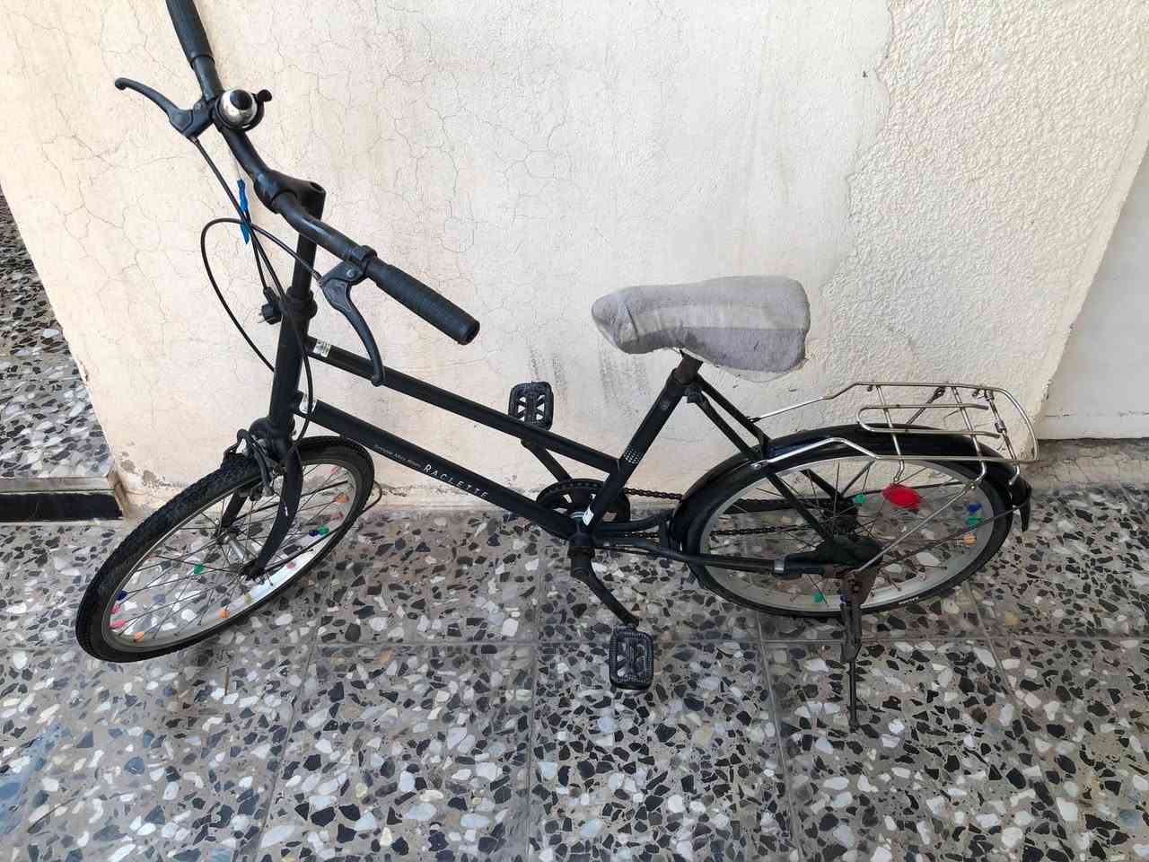 للبيع  السعر خاص


**إذا كنت صاحب هذا الإعلان وتريد حذفه لأي سبب، رجاءا أرسل رسالة إلى الدعم الفني**