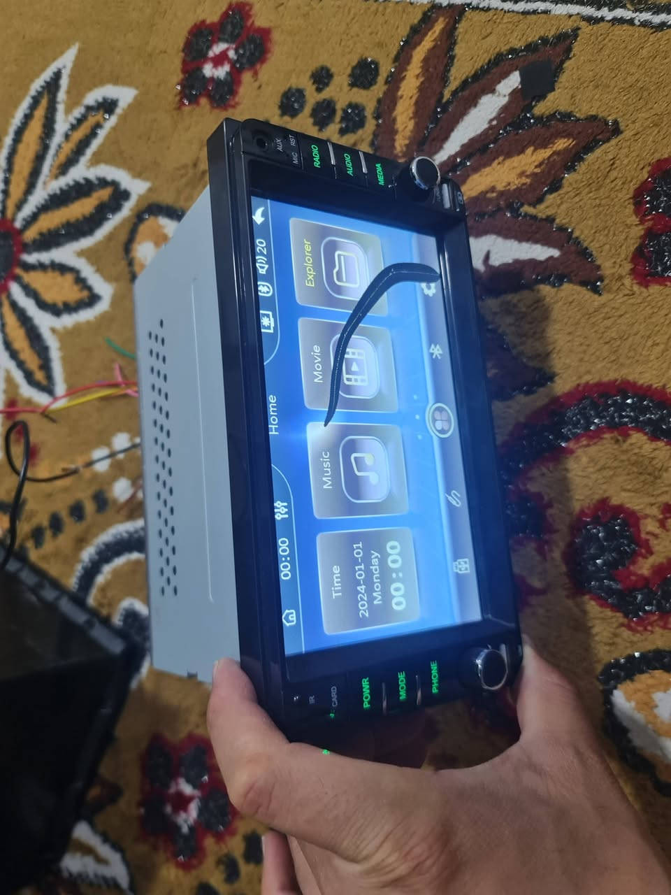 سلام عليكم ٣ قطع شاشات بهل سكل وحدة الي تنحط ع دشبول كاملة وثنين بدون ملحقات ال ٣ قطع ٤٥ الف واذا تكول شنو مجاله اخي اسويلك التوصيل هدية 😅اعتمد وتدلل.


**إذا كنت صاحب هذا الإعلان وتريد حذفه لأي سبب، رجاءا أرسل رسالة إلى الدعم الفني**