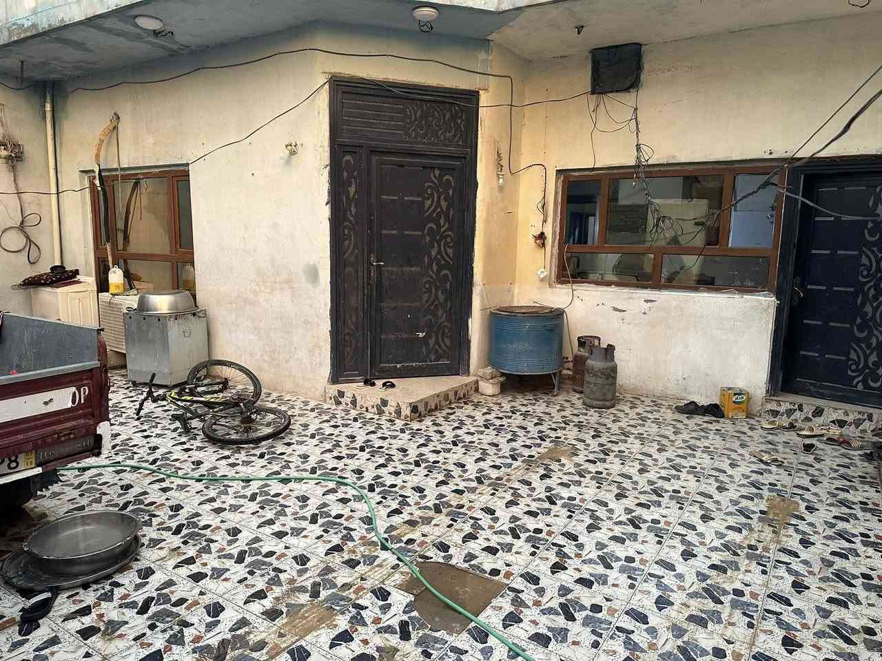 سلام عليكم 
دار زراعي 
مساحه 200متر قاطين
مثل ملتشوفون
الدار كلش مرتب ونضيف فول 
سيراميك
 موقع كركوك
حي بدر فرع الثاني من التجاري شارع خدمات ابو كرار
  الدر مرتب كلش ونضيف
السعر90 بي مجال بسيط

مستعدون لي عروض دوركم كافه مناطق كركوك 
كل الي عليك تتواصل ويانا واترك الباقي علينا
يوجد لدينا عروض مميزه  فقط تواصل معانا وانطيك شي اليناسب طلبك

للاتصال ***********
