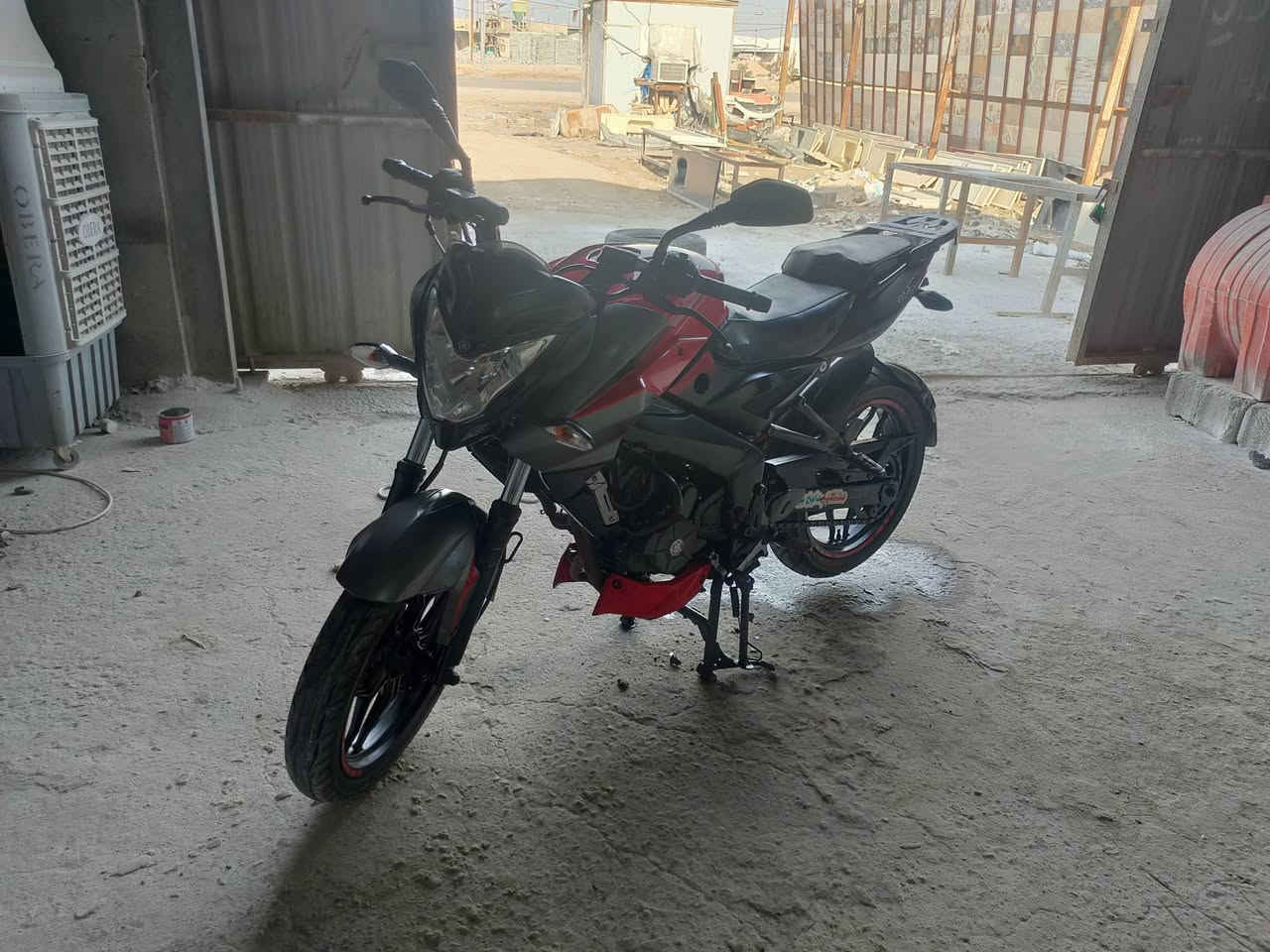 السلام عليكم درجة بولسر أن إس 200 2019
راقم سنوي 
السعر مليونين أو بيها مجال 
العنوان البصرة القرنه 
***********
