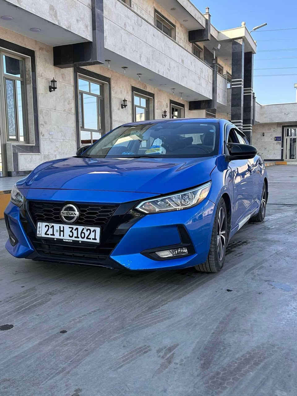 نيسان سنترا 2021 sv 
ماشية 92 الف كيلومتر
محرك 2000 مواصفات SV
تحكمات ستيرن جهتين ، تدفئة كشنات ، 3 وضعيات قيادة ( ايكو سبورت نورمل ) ، حساسات خلفية ، كاميرا خلفية دواره ، مانع تصادم ، مثبت سرعة ، بصمة ابواب + تشغيل ، رادار ، نقاط عمياء
 ايرباكات سليمة ،، كير ومحرك بشرط + حجر بيئة بلادي 
الضرر باب سايق مبدل بلادي + جامرلغ سايق مفتوح
وجامرلغ سكن معدل بارد فقط 
السعر 135 وبي مجال

‭***********‬ كركوك, العراق
