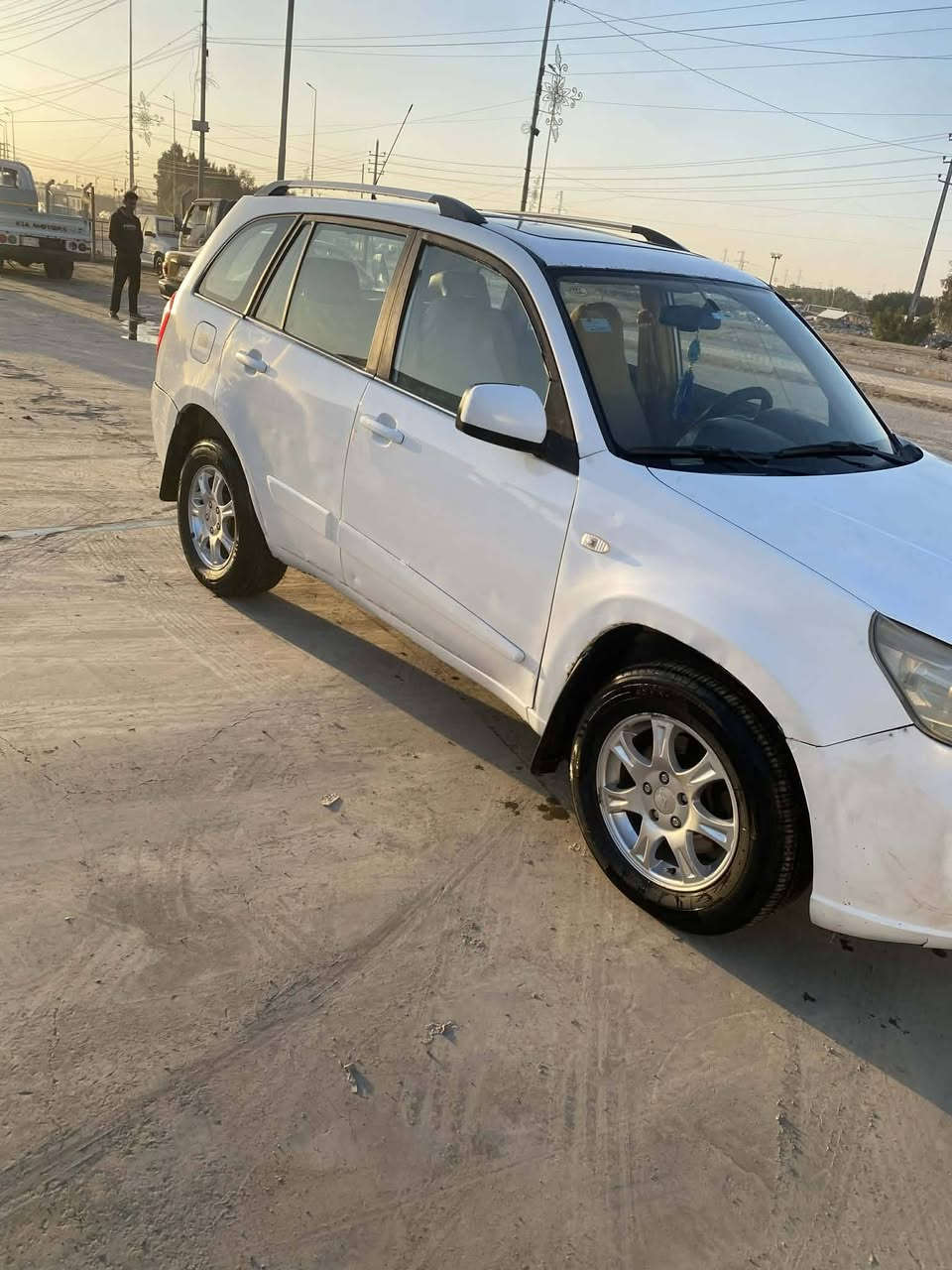 السلام عليكم 
سياره تيكو موديل 2013
رقم قادسيه جديد انكليزي 
سنويه جديده 
هزه جديده 
مكينه وكير مكفول 
سياره نظيفه 
تبريد شغال 
كهربايات شغاله 
السعر 53 مع المجال 
رقم اسيا ***********
رقم اثير ***********
المكان  الديوانيه
