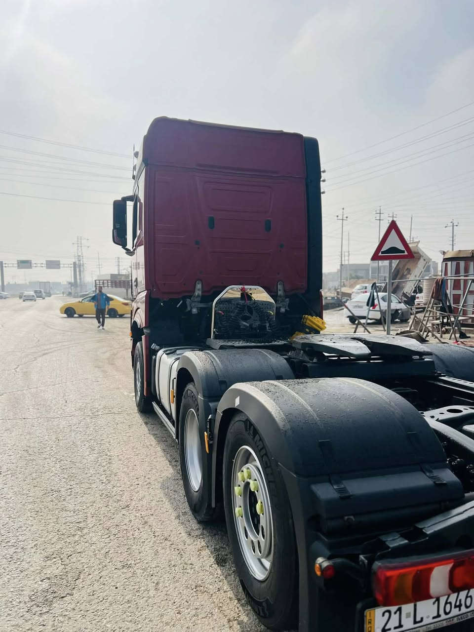 سلام عليكم وحش موديل 18 فول موصفات كص جديد رقم سليماني بسامينه سياره جهازه لشغل تخم تاير مكانه دوانيه ‭٠٧٧٤ ٤٣٥ ٠٥٢١‬
