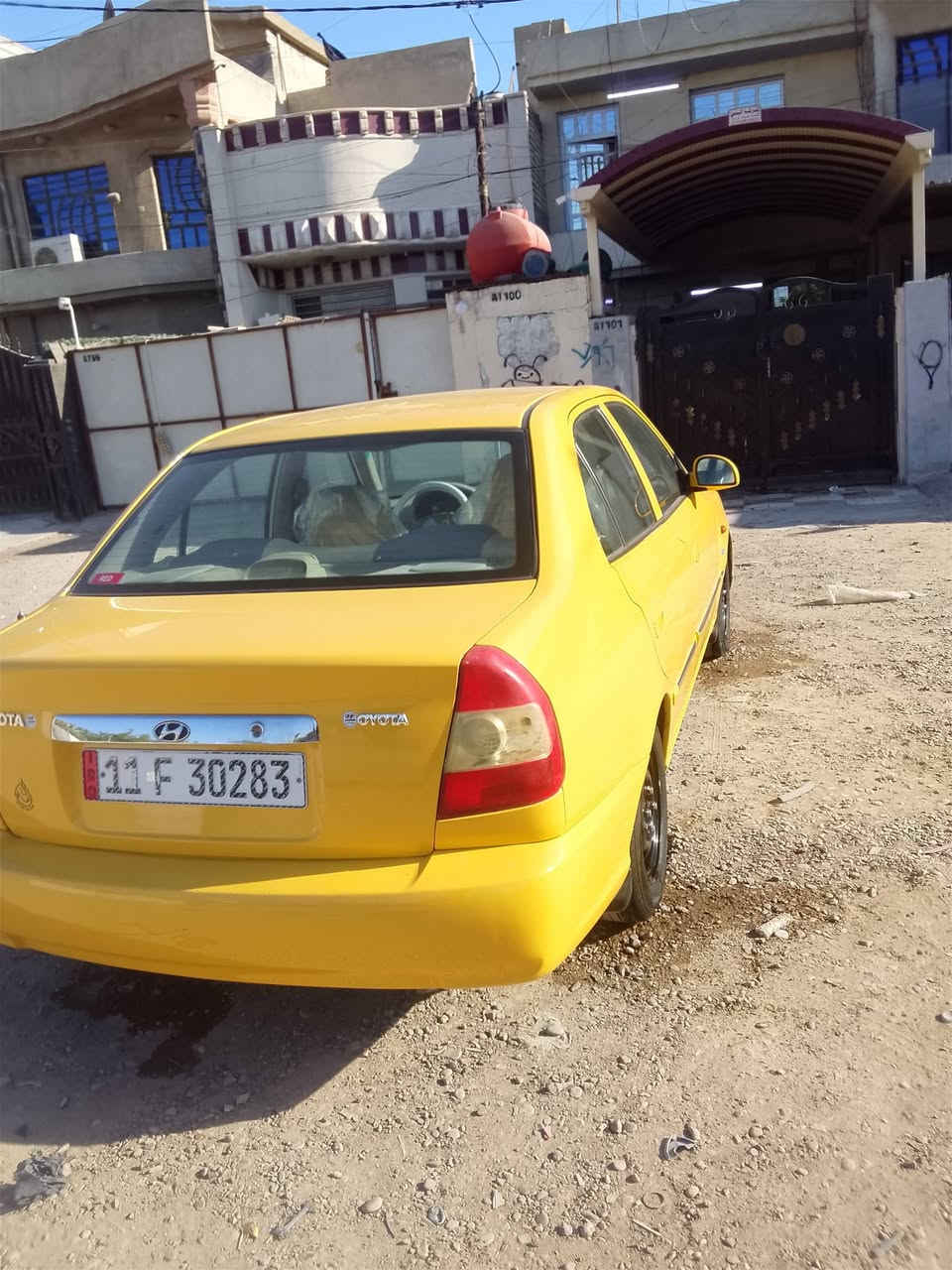 سلام عليكم فيرنة 2014بيهة بس طخة الهلال جاملغ خلفي والباقي كلة جديد كير مكينة صدر تايرات كهربائيات كلهة جديدة سيارة بسمي  دواخل جدد سنتر لوك عن بعد سيارة كاملة مكملة هسة غرامة مصفرة سنوية جديدة السعر 63وبيهة مجال مكاني البياع الشرطة الرابعة ***********
