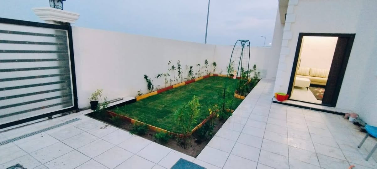 تريد حديقتك هيج تصير تواصل ويانه واحنا نجيك وتدلل باي مكان بالديوانية
ترتيب الحدائق المنزلية تصميم ديكور زراعة تقليم تسميد مستعدون لجميع الاعمال للتواصل المراسلة على الصفحة او الاتصال على الرقم ***********
