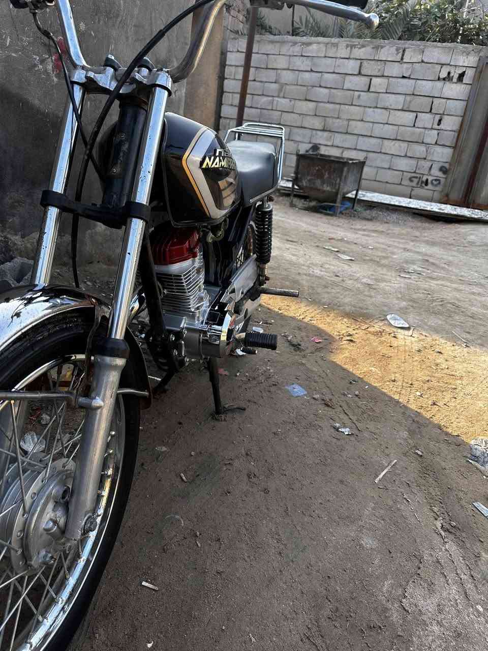 السلام وعليكم دراجة أيراني للبيع محرك جديد صارلي سبوع من صديته دراجة نضيفه
مكاني بصرة ابي الخصيب سعر الدراجة 550 رقم الهاتف واتساب فقط ***********🤍
