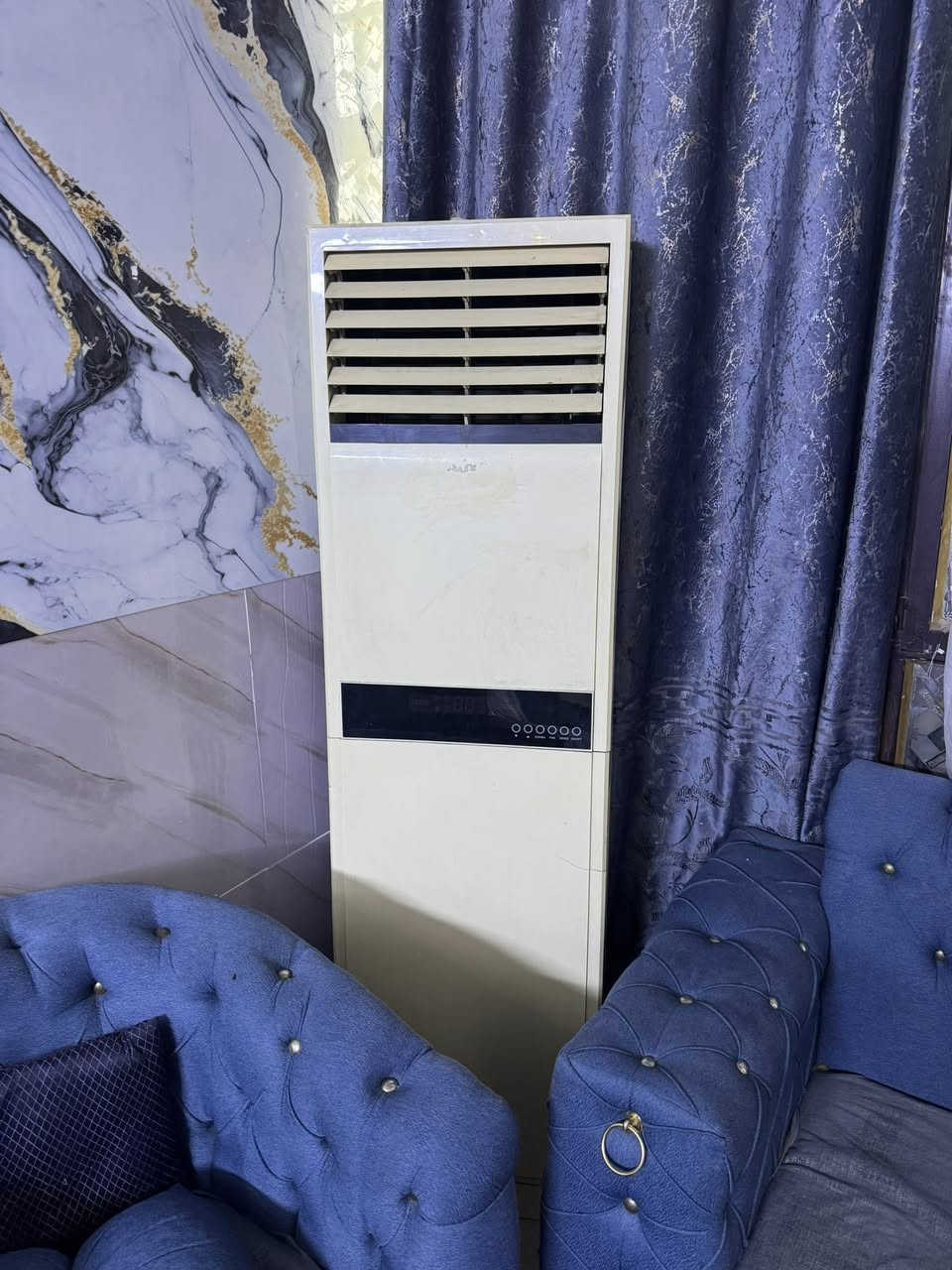 سبلت كنتوري ٢طن كنتوري رايده ٢٥٠ سبلت كري ٣طن جداري ٤٠٠ مكاني زعفرانيه***********
