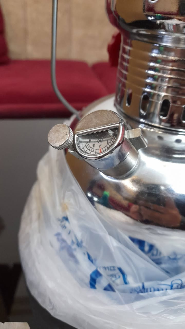 🔥 للبيع: فانوس ضغط قوي – SEA ANCHOR 🔥
📦 جديد بالكامل (مع الكرتونة وكل الملحقات)
💡 موديل: 950 – قوة إضاءة 500 C.P
يعطي إضاءة قوية جدًا، مناسب للرحلات، التخييم، المزارع، أو وقت انقطاع الكهرباء.
🧰 المحتويات: ✔️ الفانوس كامل
✔️ مضخة هواء
✔️ قمع تعبئة
✔️ شبك احتياطي
✔️ عدة صيانة
✔️ كتيب تعليمات
⚙️ يعمل على الكاز (النفط الأبيض) – اقتصادي وقوي جدًا
✨ تصميم كلاسيكي + أداء عالي (مثل Petromax)
📍 الحالة: جديد ولم يُستخدم
💰 السعر: [٥٥ دينار]
📩 للتواصل خاص
فرصة ممتازة لعشاق الرحلات أو للاستخدام العملي 🔥رحلات  تخييم  للمنزل للسهرات 
      للروقان 🔥🔥🔥


**إذا كنت صاحب هذا الإعلان وتريد حذفه لأي سبب، رجاءا أرسل رسالة إلى الدعم الفني**