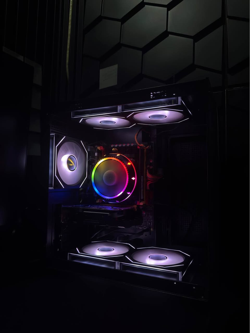 motherboard x79
CPU xoen E5-2680
GPU AMD Radeon HD 7600 Series
RAM 24 
HARD 120 ssd
Powersupply 600w أربيل, العراق


**إذا كنت صاحب هذا الإعلان وتريد حذفه لأي سبب، رجاءا أرسل رسالة إلى الدعم الفني**