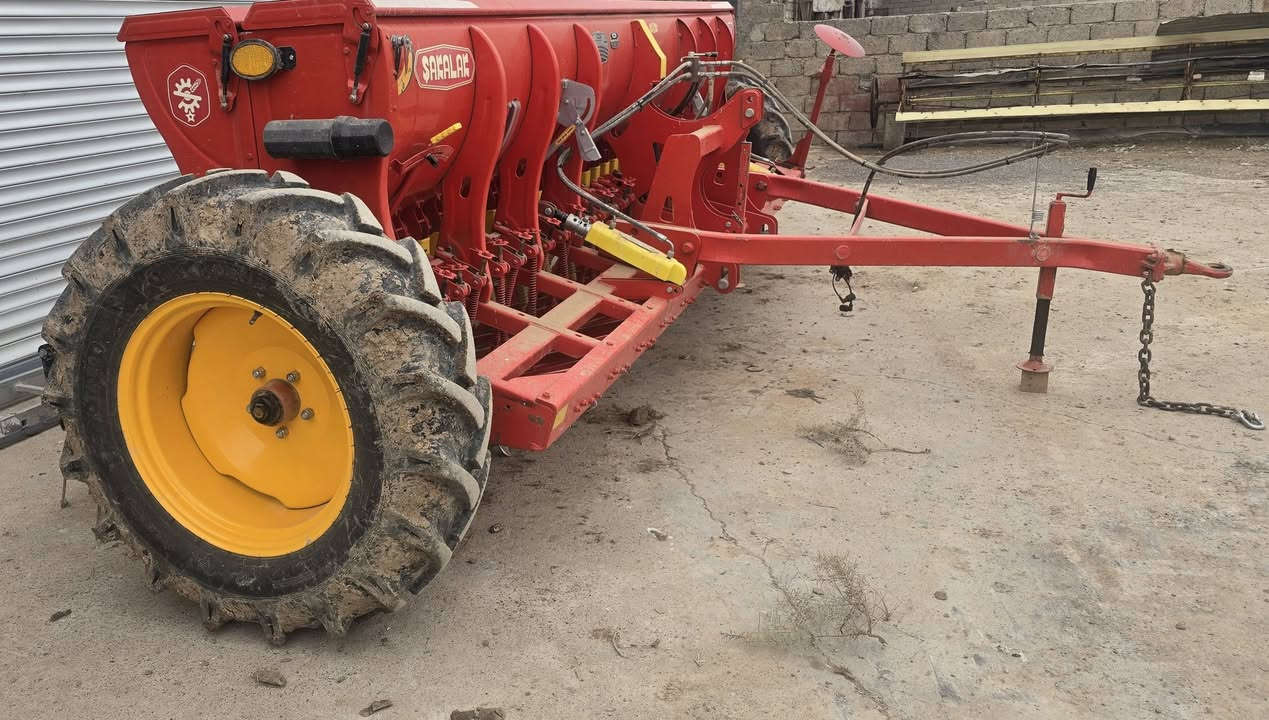 سلام عليكم 
ياذره شقلق تركي 
حجم ٢٤ 
جديد لا كسر ولالحيم 
سعر ٨٠ ورقه 
عنوان 
موصل 
***********
