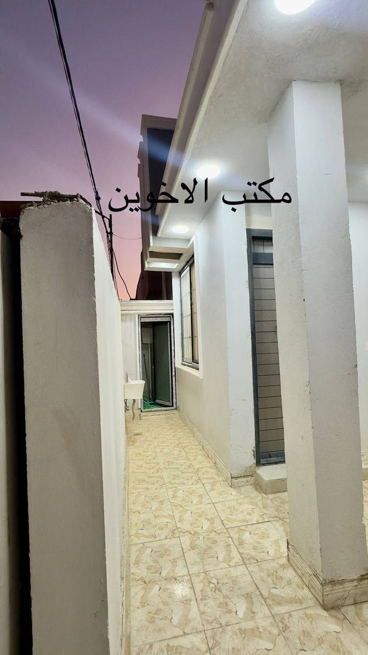 يااالله بسم الله .. بيت للبيع طابــو زراعي عقد 25 مساحة 155م
مقابية قــريــة الغــدير .. المزرعة الجديدة ..  قبل شارع المطحنه
المنطقة بيه ســكن .. شارع تبليط 13 متــر 
بيت جــاهز للســكن .. كل الشغل درجــة اولى .. جــناي 
بــناء طابــوق .. شغل جناي .. 
ارضية النوعية الفاخرة الاصلية..  
شغل لـــوح  الصحيات والمطبخ 
السقف جبس بورد شرط الدرجة الاولى ..
الانارة ضمان الاصلــي .. شغل جناي
الكهرباء كلـه نوعية اصــلية
السطح .. شتايكر .. 
البيت جاهزز..  للســـكن مابيــه نقــص اي شي .. 
للتواصل .. مكتب الاخوين .. 
او الاتصال ***********
