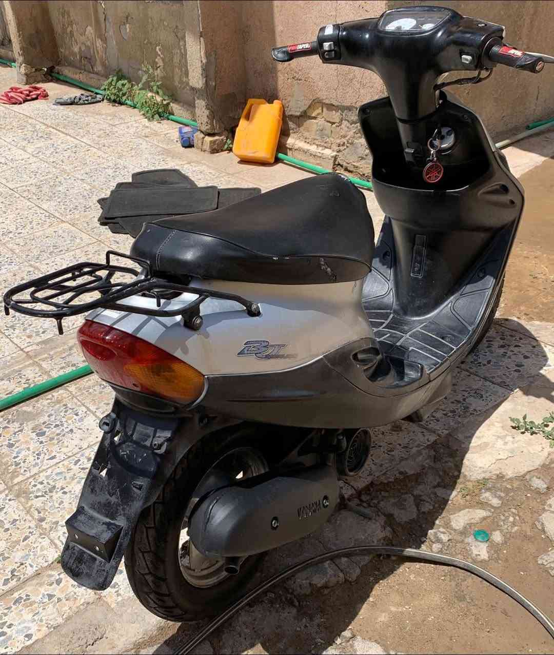 بيجي ما مفتوحه نضيفه كلش
شلعه ومعدل قوي وكلشي شغال بيها سلف وباتري جديد واشاير وضويات وعداد كلهن شغالات وصالنصه جديده وجوزه بصمه وكفرات اصليه

السعر = 500 وبي مجال بسيط كلش 

مكاني السماوه قضاء الخضر 
***********

