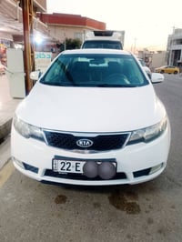 كيا سيراتو 12 مكينه كير شرط ما ناقصها شي هزه 27سنويه 31 بيها باب السائ...