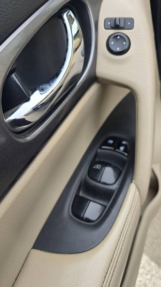 نیسان ڕۆگ زۆرجوانە
مۆدیل2016 ڕەش
گێڕومەکینە بەشەرت
مەکینە2.5
سوکان فۆلیۆمە
ئەی بی ئێس
ناوزەردی بیلاد
قوفڵ مەرکەزیە
ئاوێنە ئیشارەتە
یەک پارجە سبوخە
شوێن کەلار
*********** كالار, السليمانية
