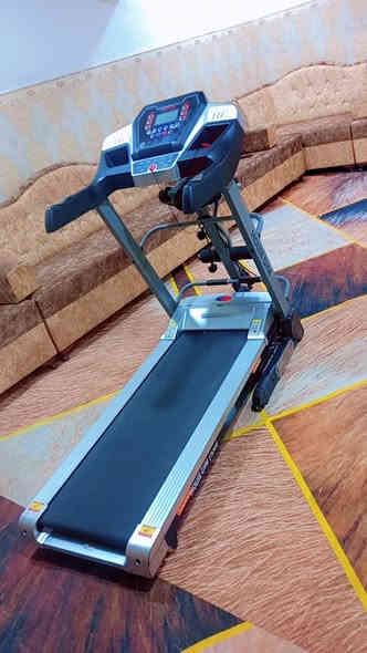 جهاز جري مستعمل قليل يتحمل وزن 150k جهاز اخو جديد مكان بصره كزيزه سعر 400 وبيها مجال اتصال***********
