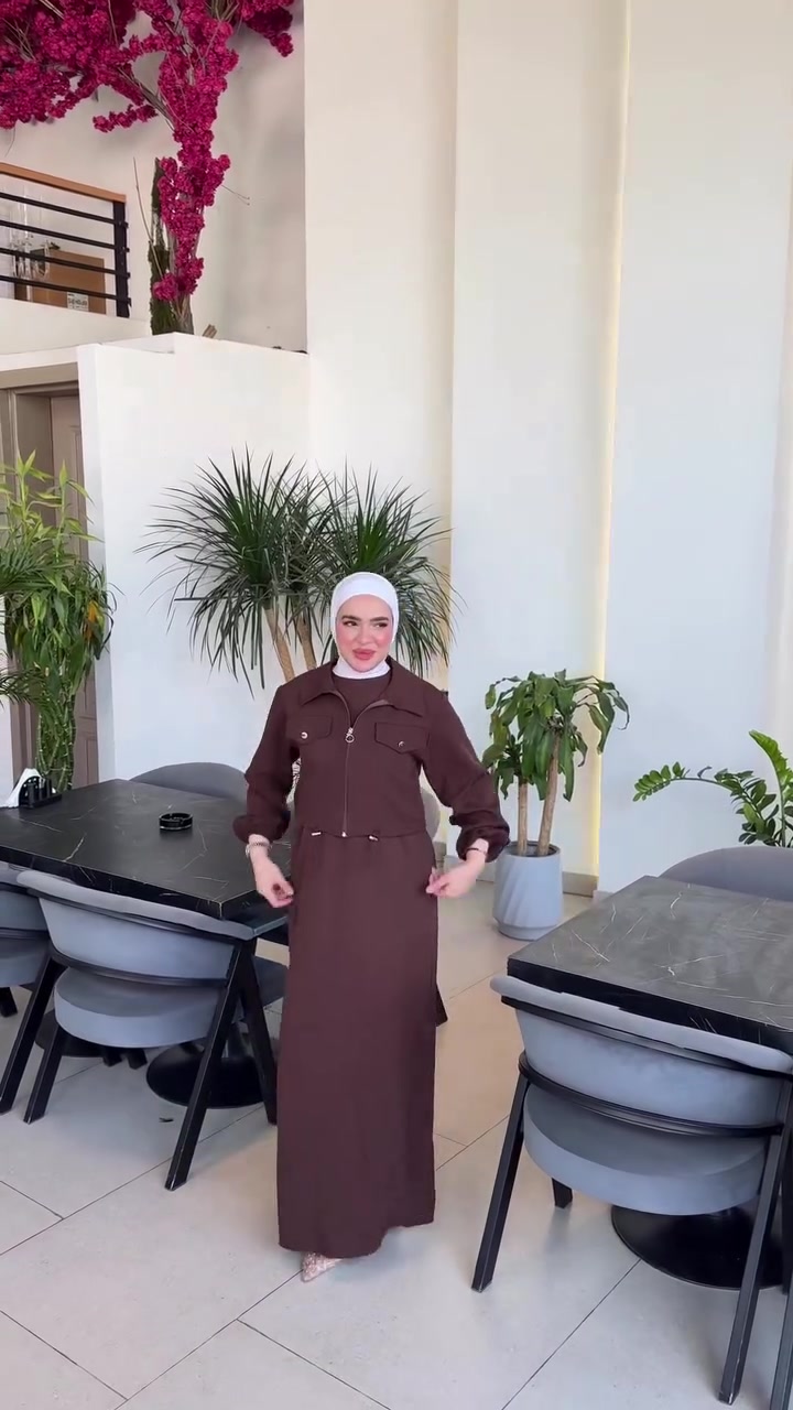 ترى الفستان ميختلف على جماله ثنين 👌🔥 تريدي سبورت  تريدي رسمي يعني حرفيا الموديل الي يستحق نسمي جوكر ✨ و الأهم خامته القطنيه البارده تجنن بنات … توفر ب 5 الوان 💖 طبعا الموديل بتصويرنا الخاص و اي اختلاف عن الصوره ارفضي فورا مع المندوب ✔️

القماش دابل صيفي 🌼
القياسات من 38 الى 46 🌼

العنوان بغداد كراده داخل شارع العطار داخل مجمع نسوان 🏬

متوفر خدمة توصيل داخل بغداد و كافة المحافظات 🚚

للحجز او الاستفسار يرجى مراسلة الصفحة لطفاً 💌


**إذا كنت صاحب هذا الإعلان وتريد حذفه لأي سبب، رجاءا أرسل رسالة إلى الدعم الفني**