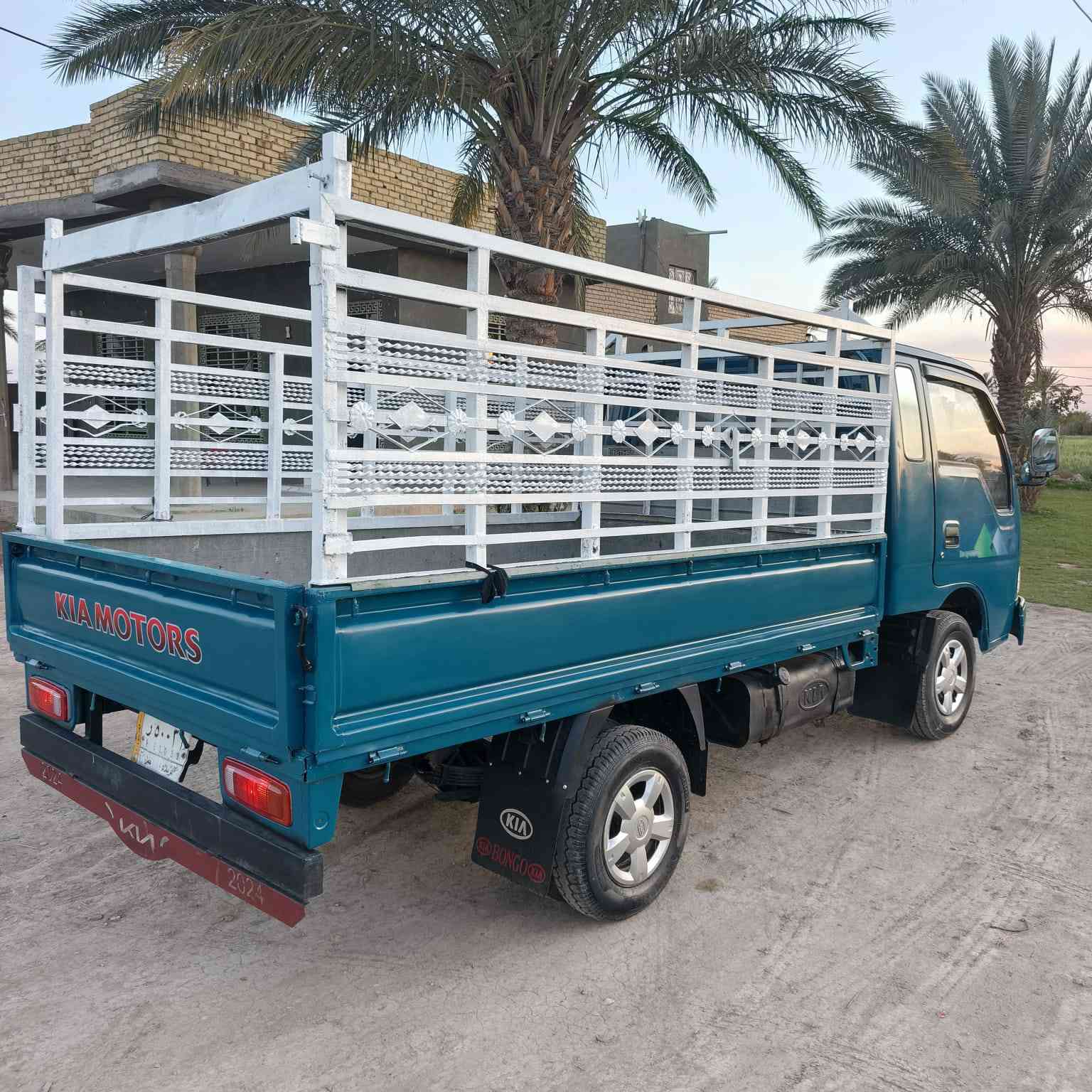 السلام عليكم كيه فونتير للبيع موديل 2000 قلاب رقم كربلاء مكفولة كير محرك اكسل شاصي كهربائيات حداديه تخم تاير السياره جاهزه سنويه مشروع وطني السعر 59 وبيه مجال المكان بابل الرقم//***********1
